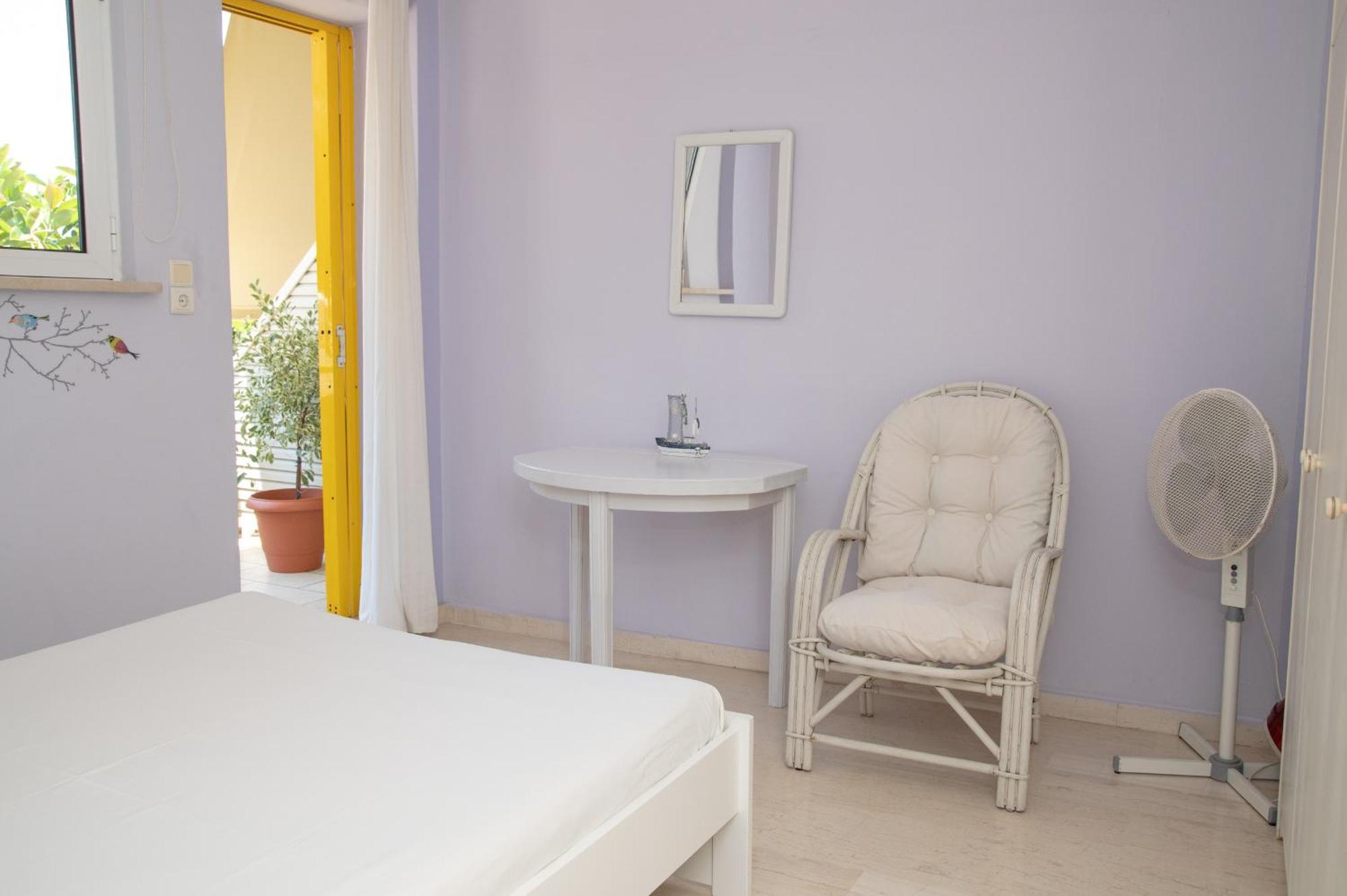 Eftihia Apartments By The Sea Resmo Dış mekan fotoğraf