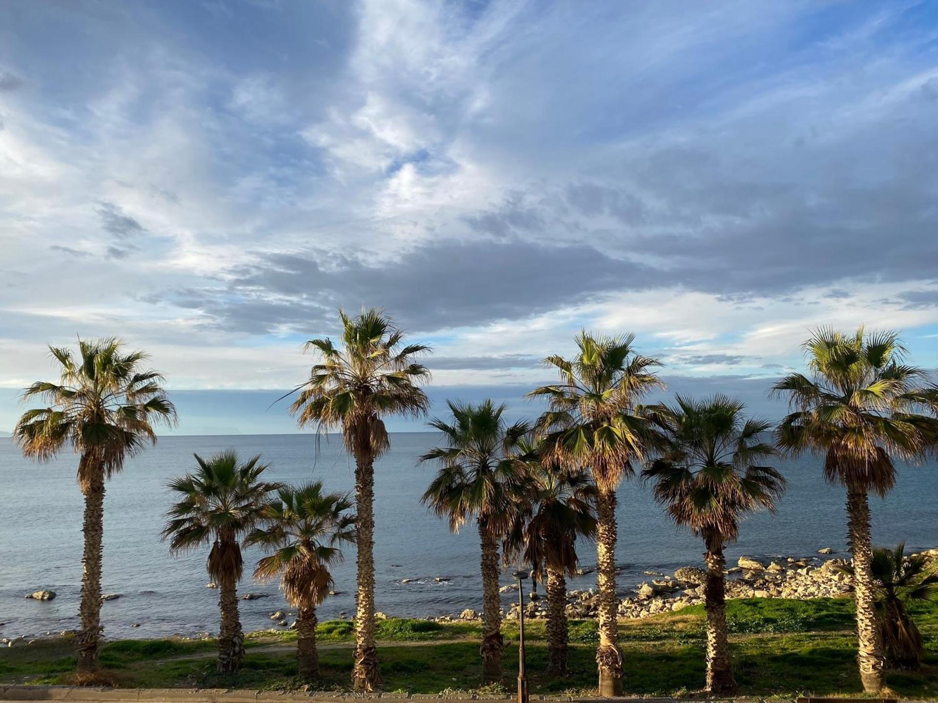 Eftihia Apartments By The Sea Resmo Dış mekan fotoğraf